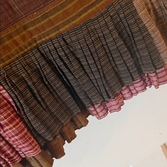 Elegant Dosa Patchwork Dress - Picture 2 of 4